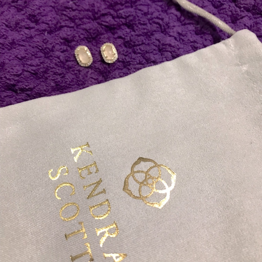 Kendra Scott studs